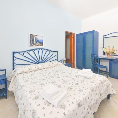 Hotel Maremonti Forio di Ischia Rum bild